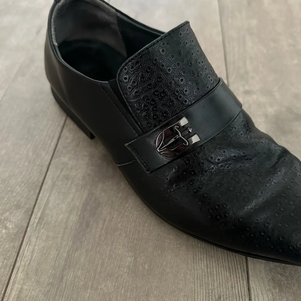 Mochi Men’s Black Leather Dress Slip On Shoes Moccasins size 42 (9)